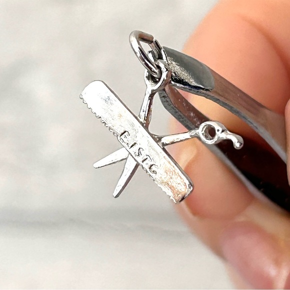 Scissors And Comb Sterling Silver Charm Signed Barber Hairdresser Gift - Picture 3 of 8